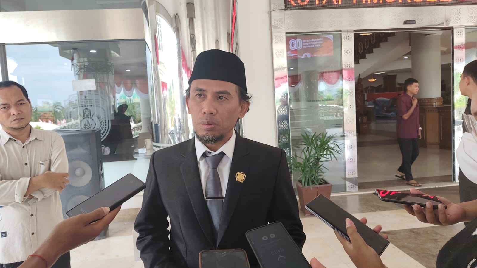 Ketua DPRD Kutim, Jimmi