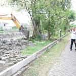 Bupati Sidoarjo tinjau normalisasi sungai,Rabu (29/10/25)(FT/Wan)