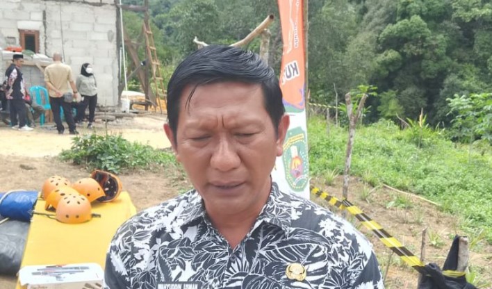 Kepala Desa Swarga Bara, Wahyuddin Usman