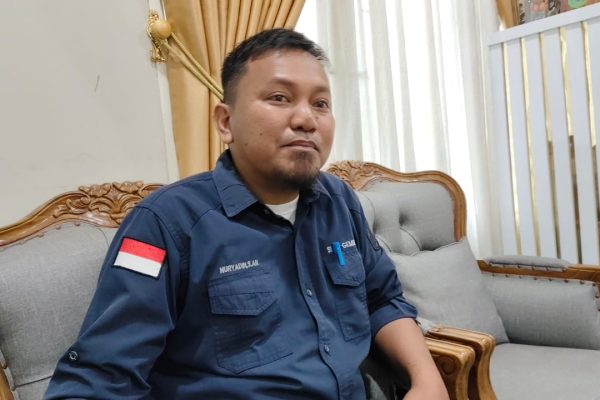 Sekretaris Desa Singa Gembara, Nuryadin