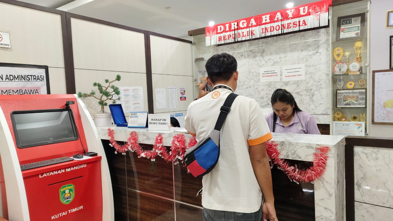 Layanan Administrasi Desa Singa Gembara