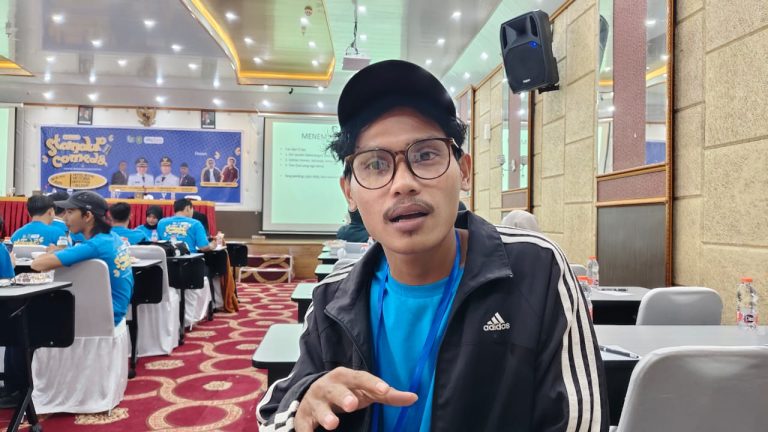 peserta, Syamsul Bahri Pelatihan Stand Up Comedy Kutim