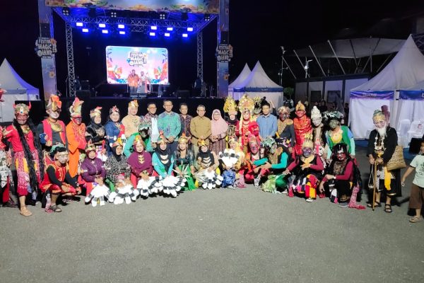Suasana Penutupan Festival Magic Land Kutim 2025