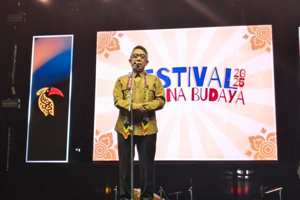 Bupati Kutai Timur Ardiansyah Sulaiman