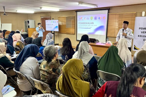 Kepala DPPKB Kutim, Achmad Junaidi B