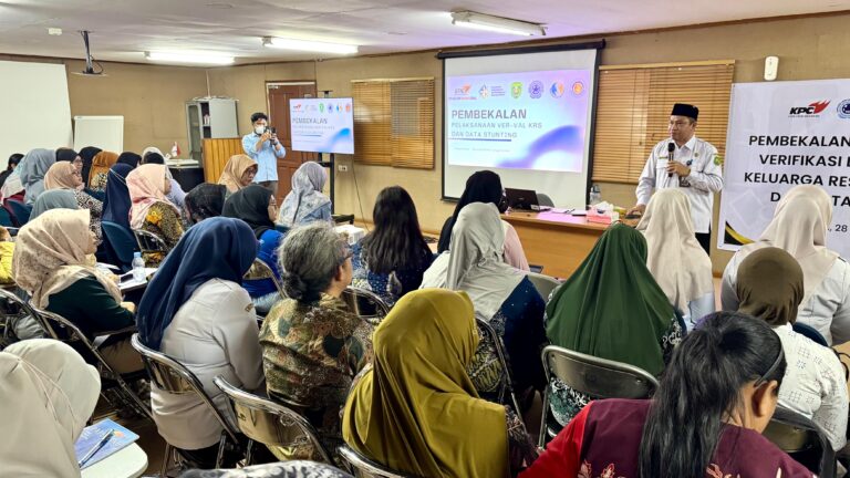 Kepala DPPKB Kutim, Achmad Junaidi B