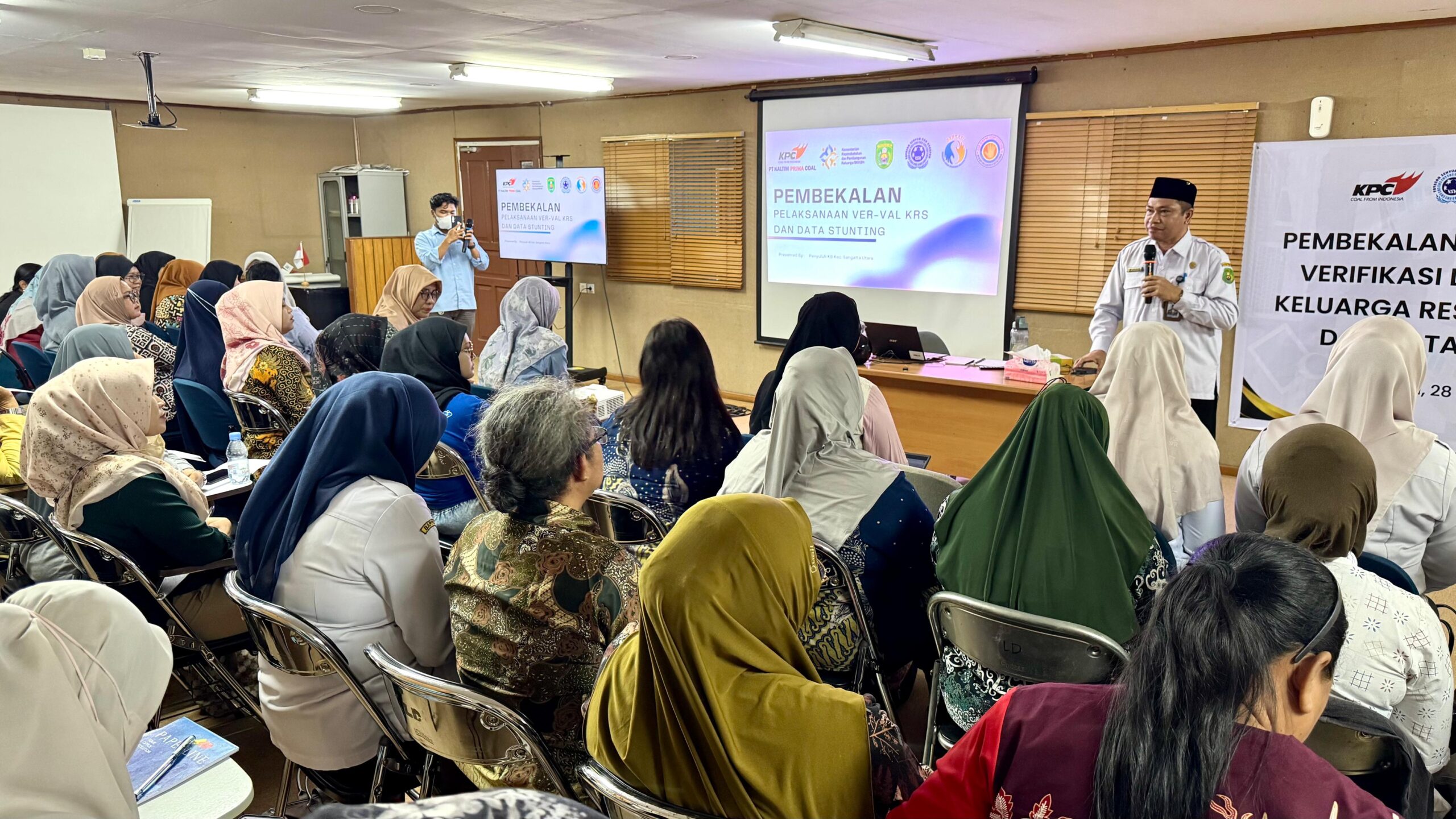 Kepala DPPKB Kutim, Achmad Junaidi B