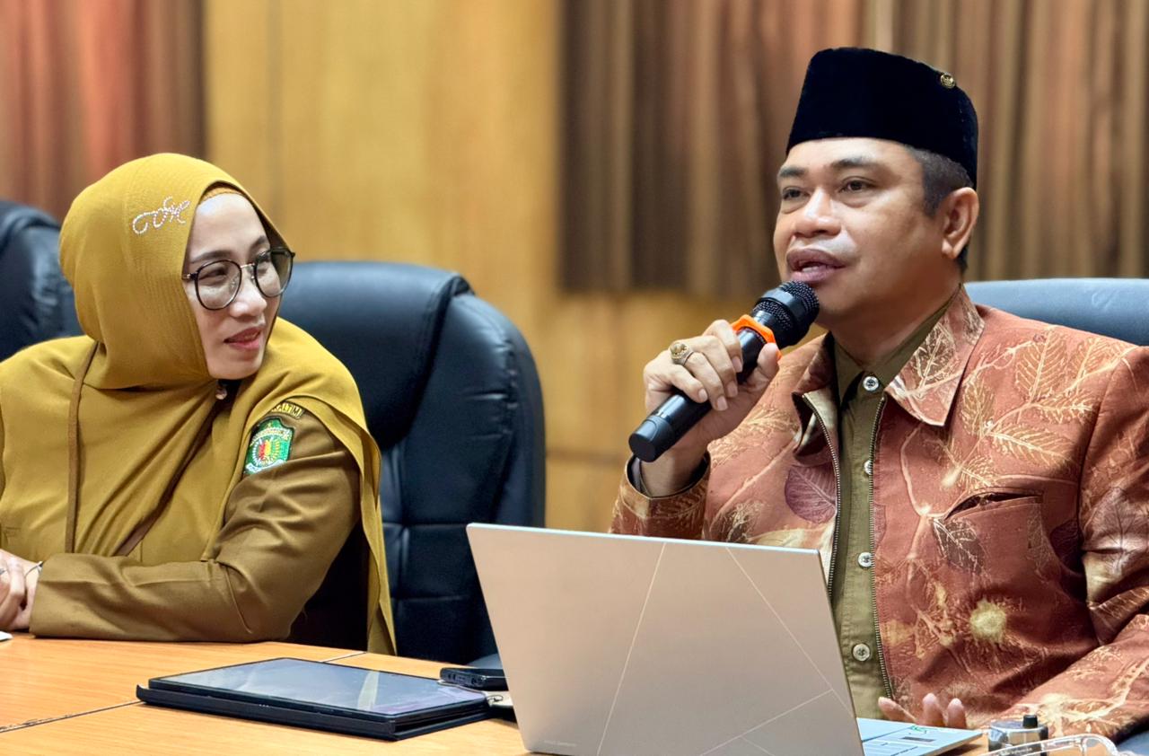 Kepala DPPKB Kutim, Achmad Junaidi B