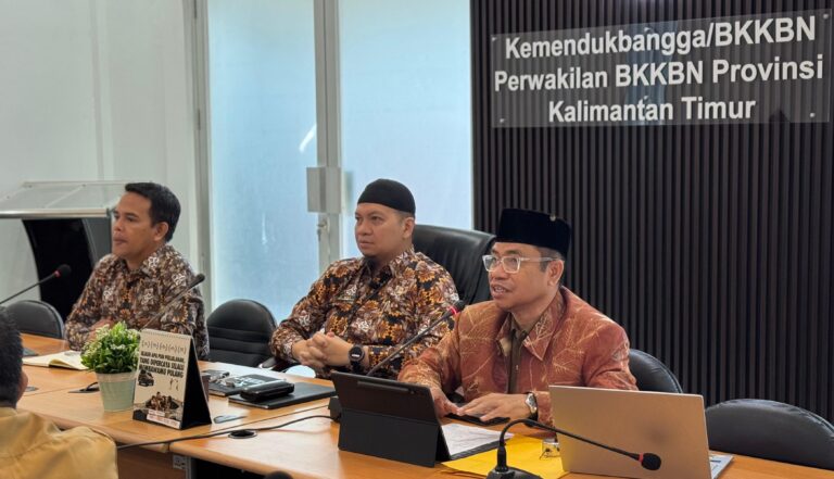 Kepala DPPKB Kutim, Achmad Junaidi B