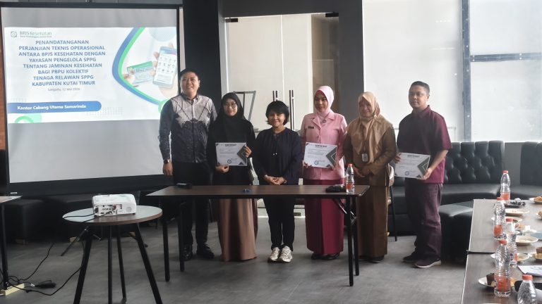Penandatanganan perjanjian kerja sama teknis operasional antara BPJS Kesehatan dan yayasan mitra BGN yang berlangsung di Room Meeting Zenova Hotel, Sangatta, Selasa (12/5/2026).