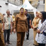 Sidak Wabup Mimik Ungkap Sejumlah Persoalan di Sentra Kuliner Gajah Mada, Revitalisasi Diminta Segera Direalisasikan Wakil Bupati Sidoarjo Hj. Mimik Idayana meninjau kondisi bangunan dan lapak pedagang di Sentra Kuliner Gajah Mada, Selasa (21/7/2026)