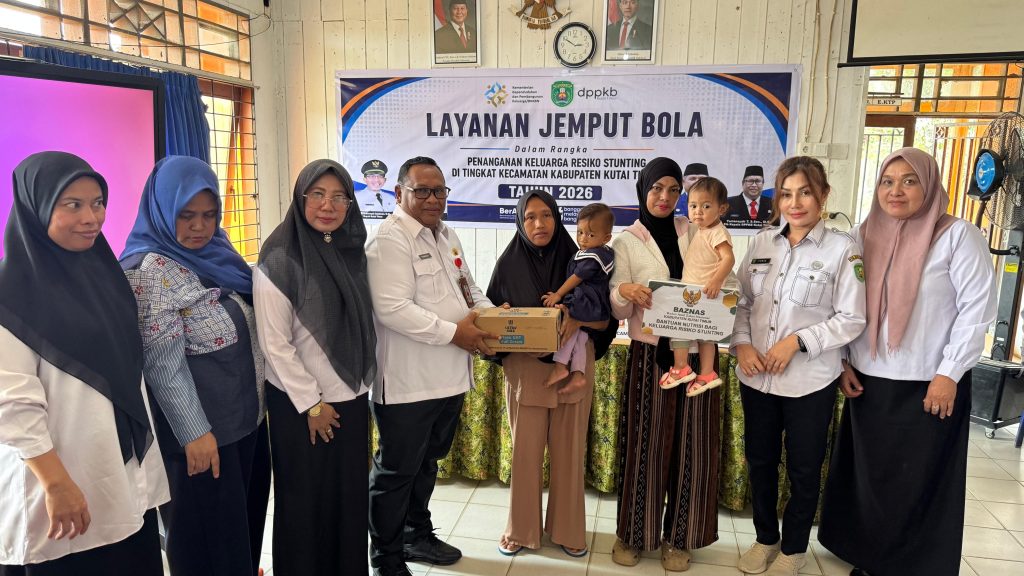 layanan jemput bola yang dilaksanakan Dinas Pengendalian Penduduk dan Keluarga Berencana (DPPKB) Kutim di Kecamatan Telen, Rabu (26/8/2026) siang.