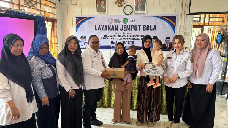 layanan jemput bola yang dilaksanakan Dinas Pengendalian Penduduk dan Keluarga Berencana (DPPKB) Kutim di Kecamatan Telen, Rabu (26/8/2026) siang.