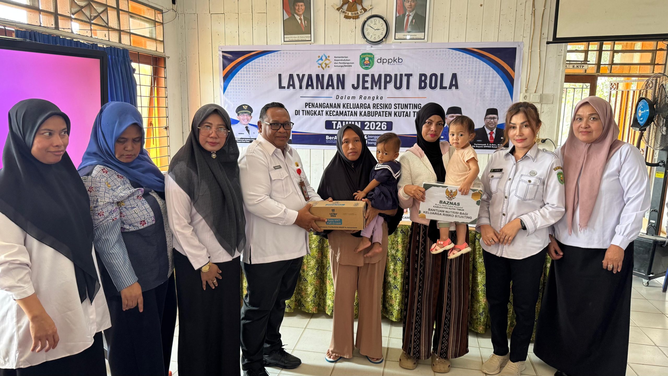 layanan jemput bola yang dilaksanakan Dinas Pengendalian Penduduk dan Keluarga Berencana (DPPKB) Kutim di Kecamatan Telen, Rabu (26/8/2026) siang.