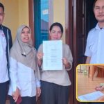 Salah satu layanan di Disdukcapil Bontang