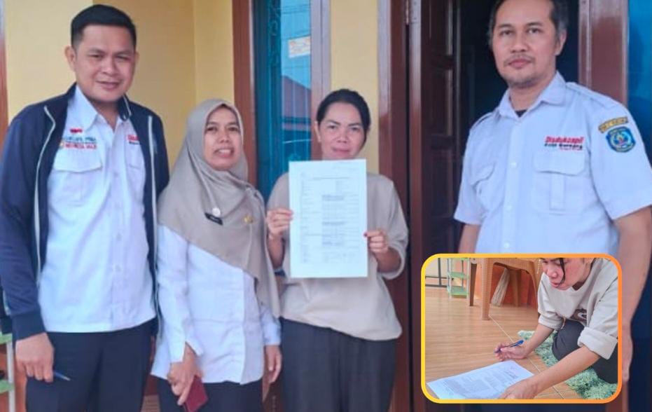 Salah satu layanan di Disdukcapil Bontang