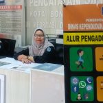 Masyarakat dapat menyampaikan pengaduan melalui kanal yang disediakan Disdukcapil Kota Botang, termasuk WhatsApp dan media sosial
