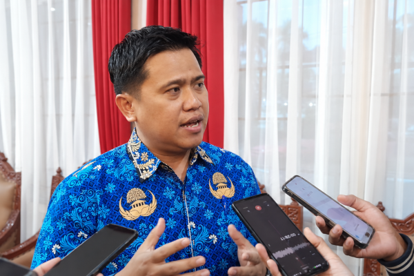 Kepala Disnakertrans Kukar, Dendy Irwan Fahriza