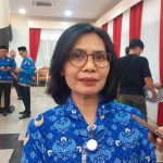 Kepala Dinas Kesehatan Kukar, Ismi Muffidah saat wawancarai awak media (dok.Wnews.co.id)