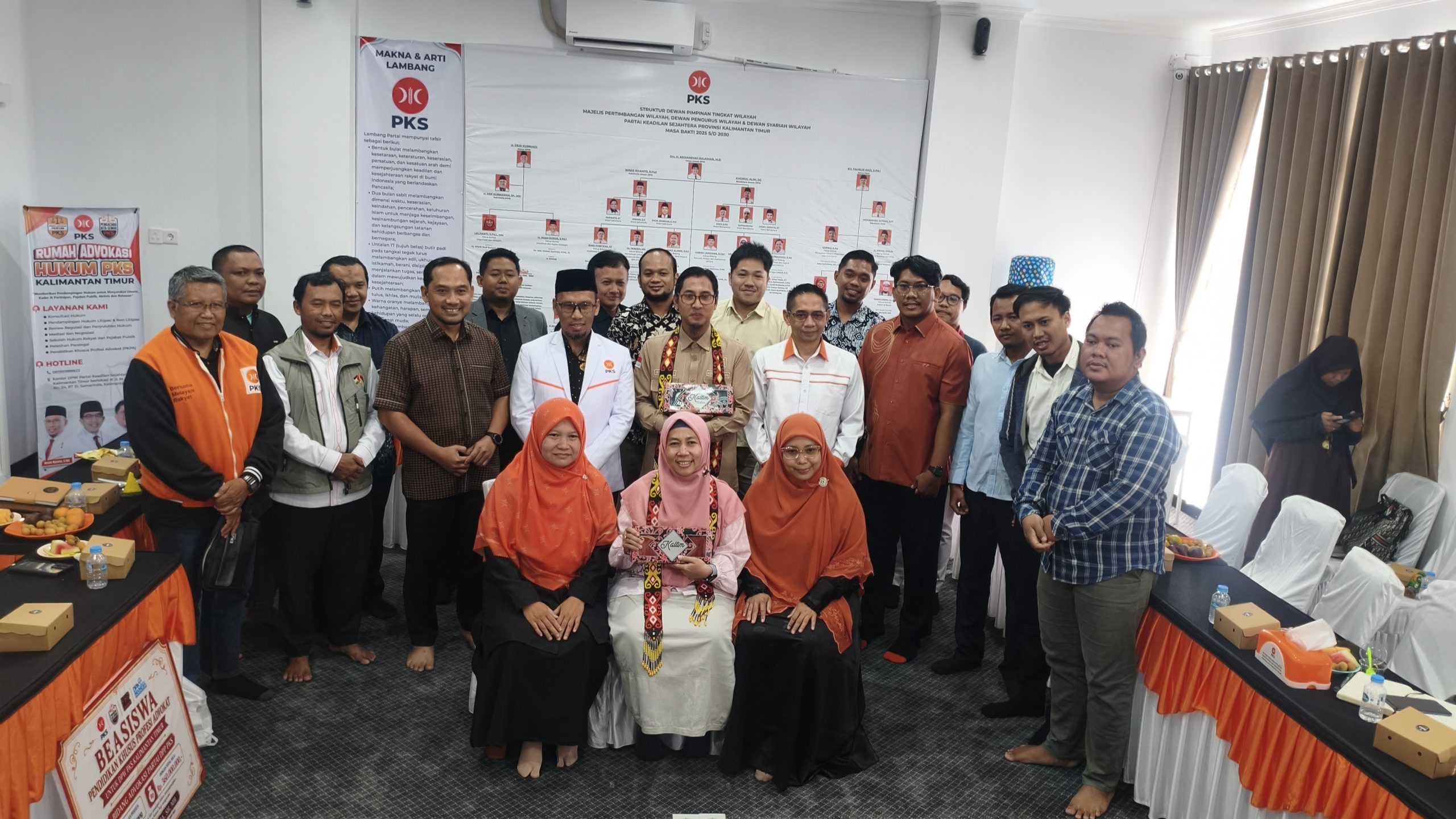 Peluncuran Rumah Advokasi Hukum PKS Kalimantan Timur di Gedung DPW PKS Kaltim, Samarinda, Sabtu (10/10/2026)