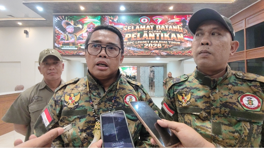 Mahyunadi saat diwawancarai di GSG Bukit Pelangi, Jumat (2/10/2026).