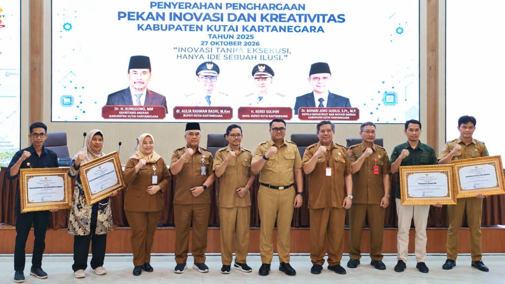 Suasana pembukaan Festival Lokal Gemini Academy Impact Awards 2026 di Gedung Putri Karang Melenu (PKM), Tenggarong Seberang, Selasa (27/10/2026). (dok. Wnews.co.id)