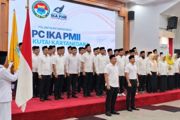 pelantikan Pengurus IKA PMII Kukar periode 2026–2031 di Pendopo Odah Etam, Tenggarong, Rabu (21/10/2026)