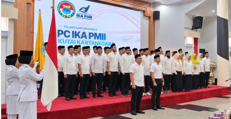 pelantikan Pengurus IKA PMII Kukar periode 2026–2031 di Pendopo Odah Etam, Tenggarong, Rabu (21/10/2026)