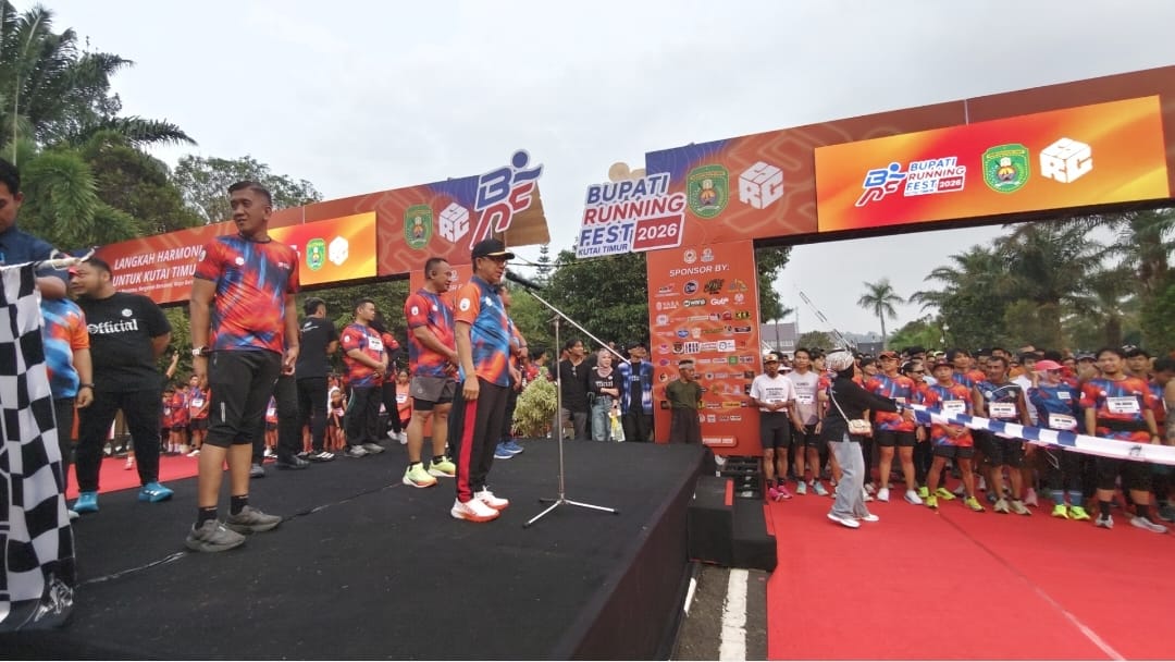 Bupati Running Fest 2026 di kawasan Helipad, Bukit Pelangi, Sangatta, Minggu (27/9/2026).
